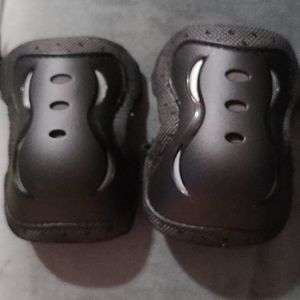 Elbow guards